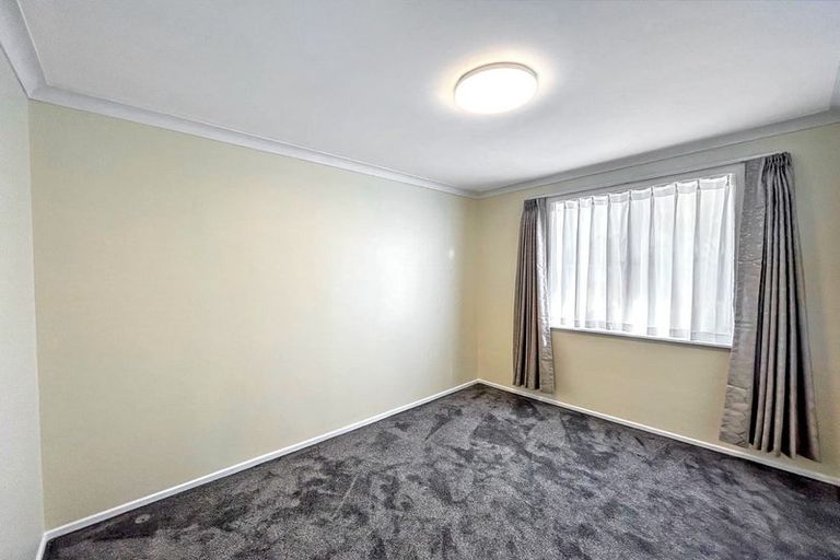 Photo of property in 5 Raupo Street, Castlecliff, Whanganui, 4501