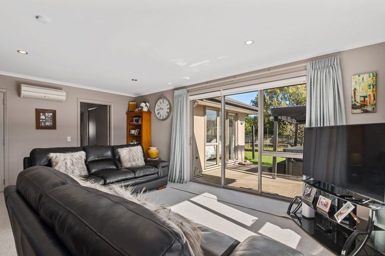 Photo of property in 10 Curtis Street, Stoke, Nelson, 7011