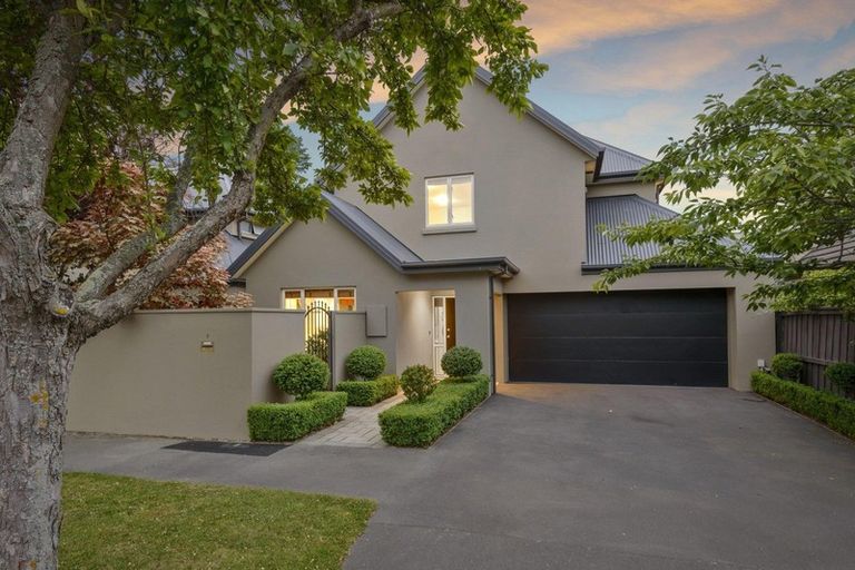 Photo of property in 8 Clissold Street, Merivale, Christchurch, 8014