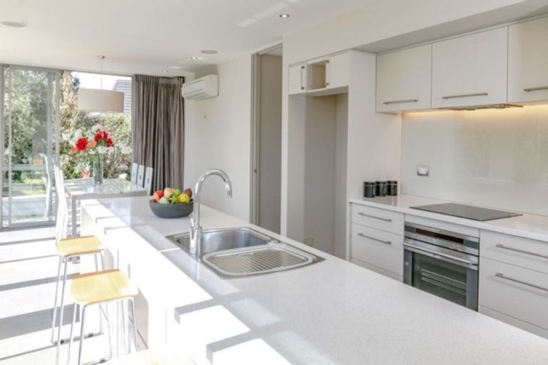 Photo of property in 95 Dover Street, St Albans, Christchurch, 8014