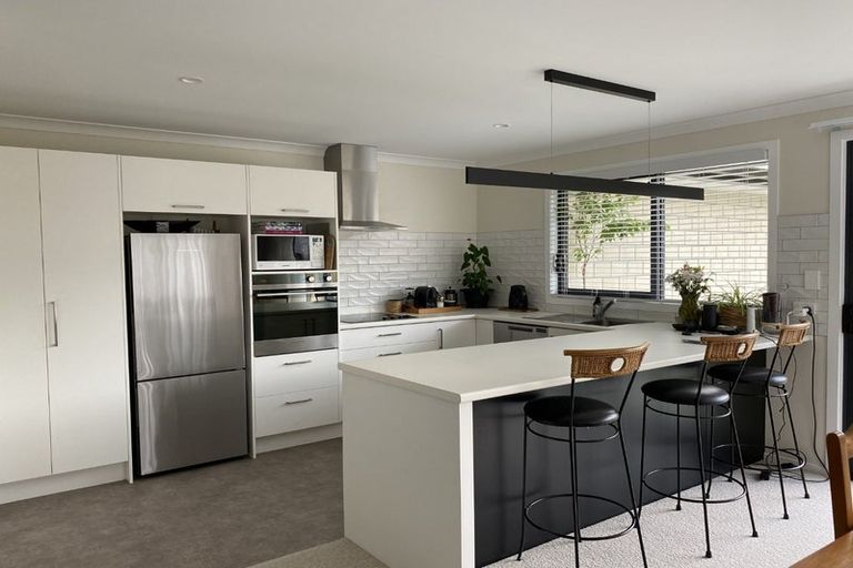 Photo of property in 154 Adler Drive, Ohauiti, Tauranga, 3112