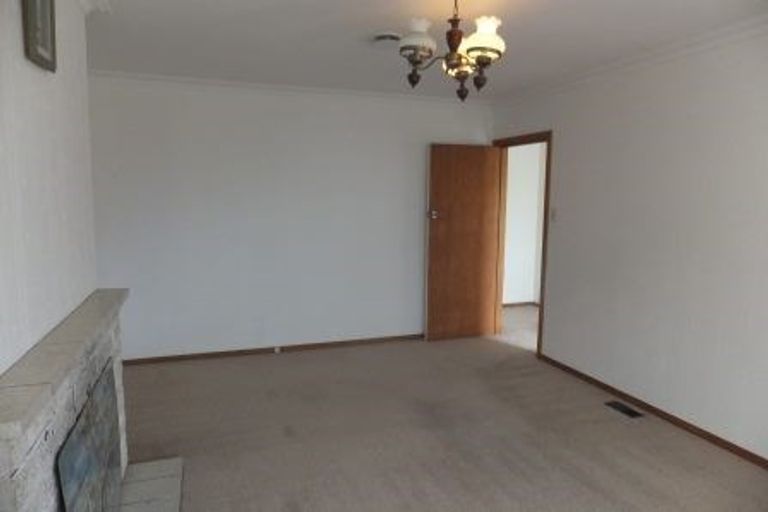 Photo of property in 29 Lochee Road, Upper Riccarton, Christchurch, 8041