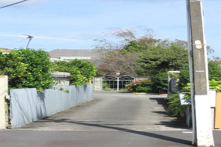 Photo of property in 1/16a Liverpool Street, Trentham, Upper Hutt, 5018