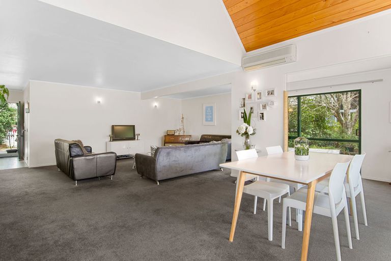 Photo of property in 94 Matakana Valley Road, Matakana, Warkworth, 0985