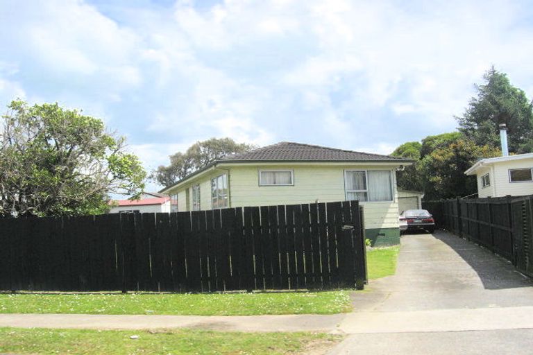 Photo of property in 4 Garth Place, Manurewa, Auckland, 2102
