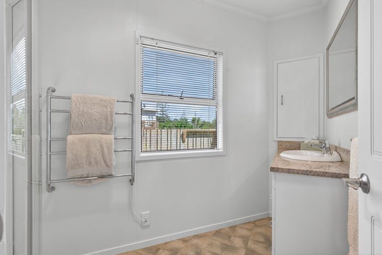 Photo of property in 5 Heather Street, Mangawhai Heads, Mangawhai, 0505