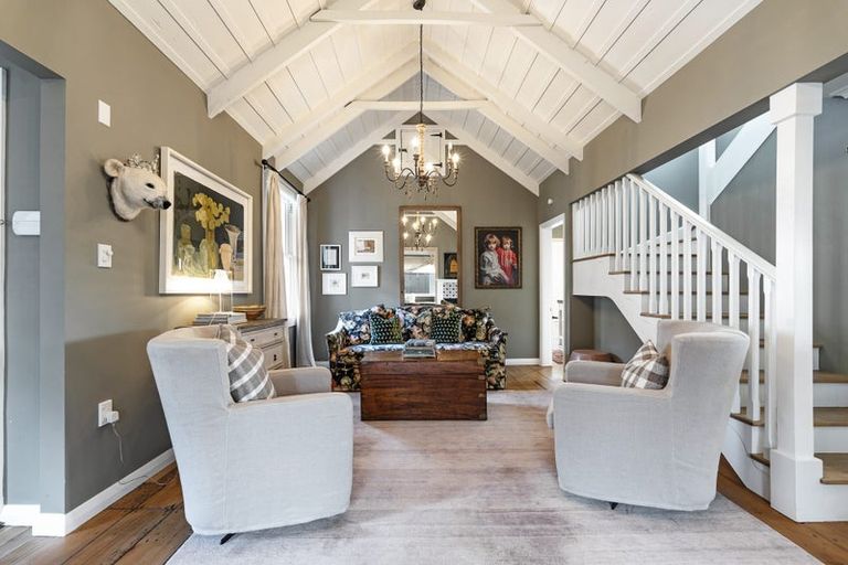 Photo of property in 89 Pendarves Street, New Plymouth, 4310