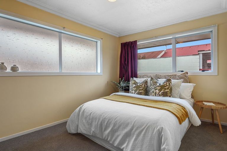 Photo of property in 214a Waimairi Road, Ilam, Christchurch, 8041