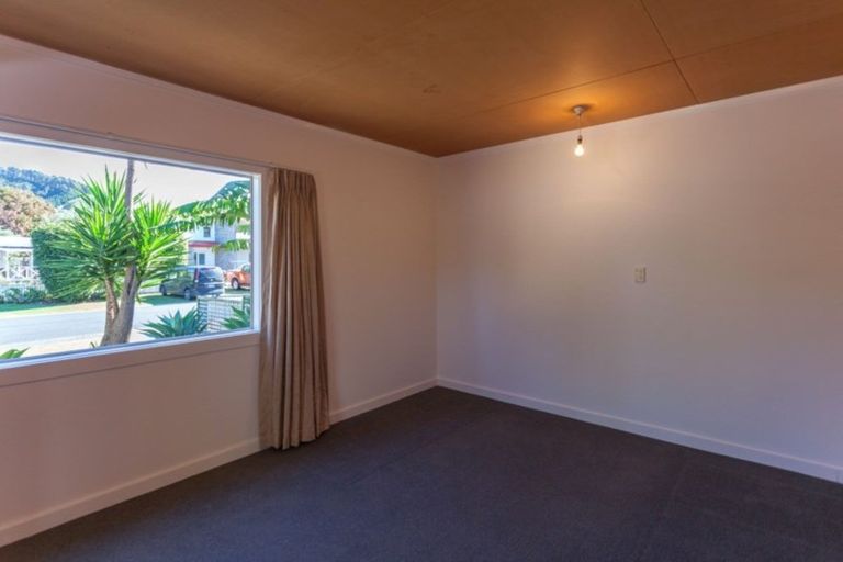 Photo of property in 47 Kon Tiki Road, Whiritoa, Whangamata, 3691