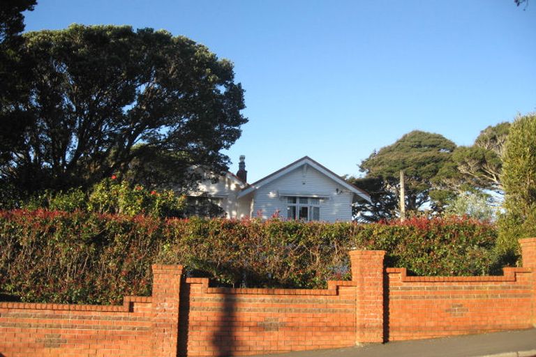 Photo of property in 14 Fancourt Street, Karori, Wellington, 6012