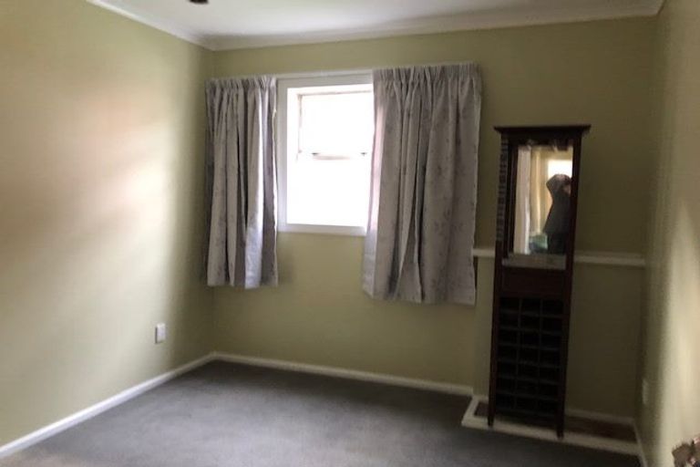 Photo of property in 357 Main Road, Tawa, Wellington, 5028