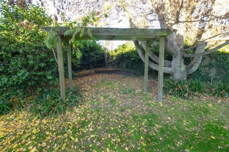 Photo of property in 90 Winter Street, Ashburton, 7700