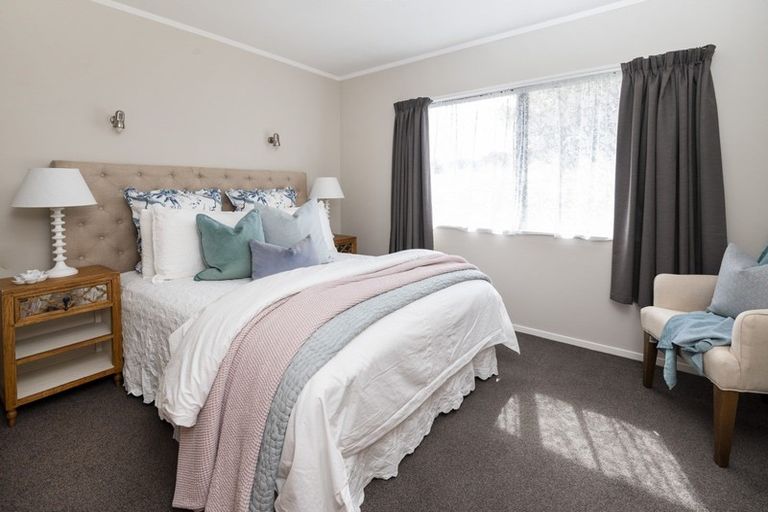 Photo of property in 1/50 Wellington Street, Howick, Auckland, 2014