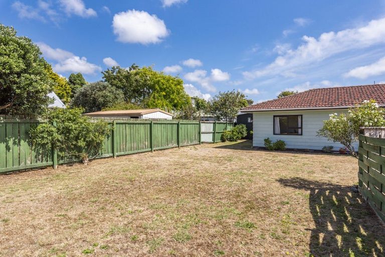 Photo of property in 9b Rodney Grove, Paraparaumu, 5032
