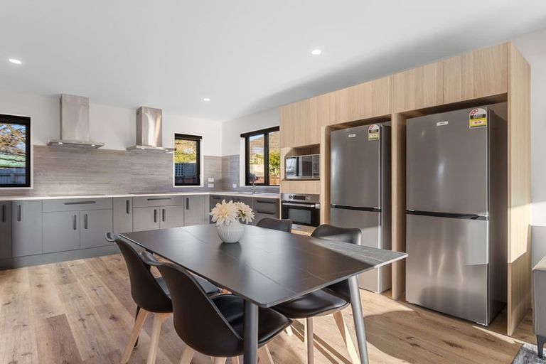 Photo of property in 23 Hillary Crescent, Upper Riccarton, Christchurch, 8041