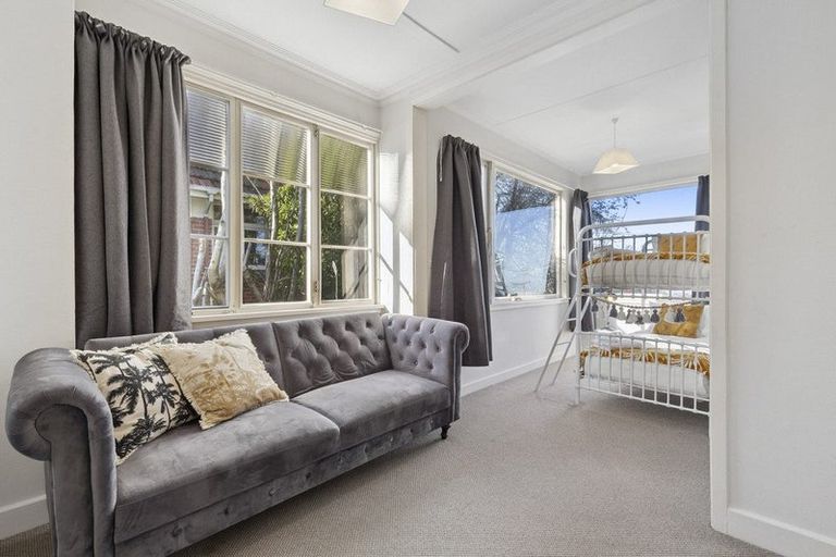 Photo of property in 4 Lawson Street, Roslyn, Dunedin, 9011