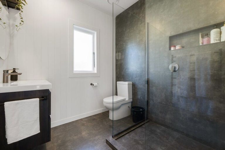 Photo of property in 12 Tui Avenue, Forest Lake, Hamilton, 3200