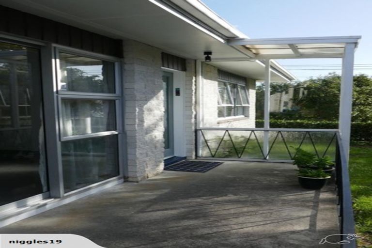 Photo of property in 1/33 Saxon Street, Waterview, Auckland, 1026