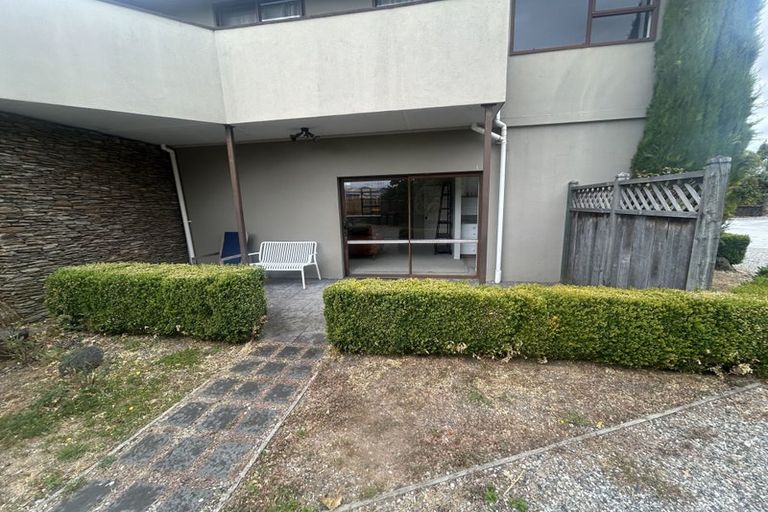 Photo of property in 40 Hunter Crescent, Wanaka, 9305