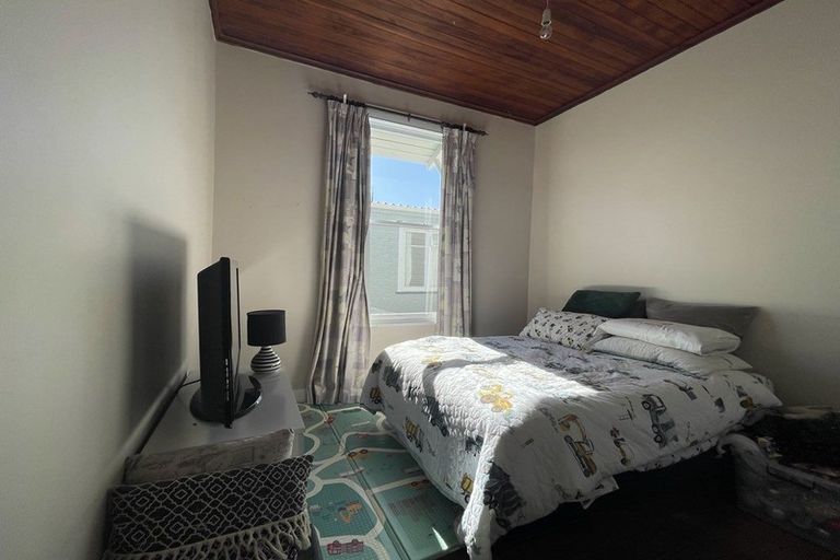 Photo of property in 42 Maxwell Avenue, Durie Hill, Whanganui, 4500