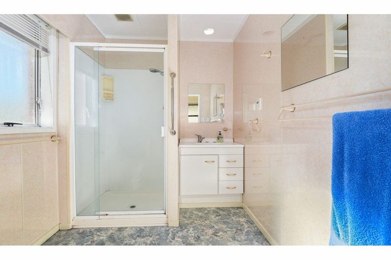 Photo of property in 70 Turner Drive, Western Heights, Rotorua, 3015