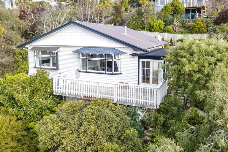 Photo of property in 14 Valley Road, Cashmere, Christchurch, 8022