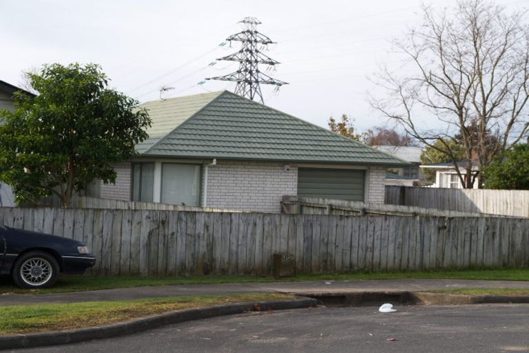 Photo of property in 1/17 Cleek Road, Mangere East, Auckland, 2024