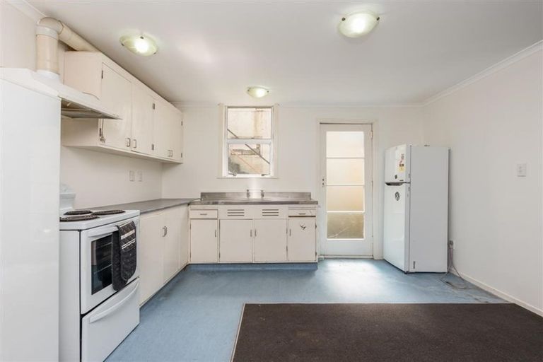 Photo of property in 6 Hanson Street, Mount Cook, Wellington, 6021