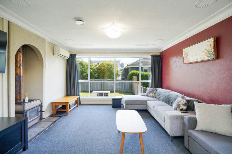 Photo of property in 24 Adamson Crescent, Glengarry, Invercargill, 9810