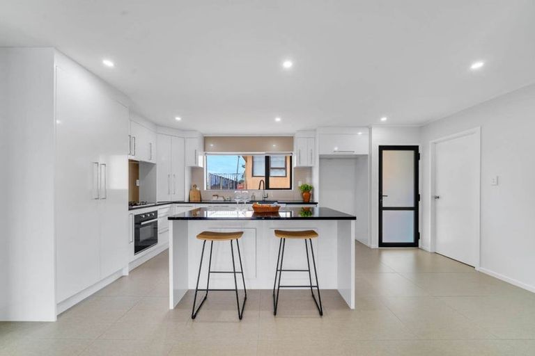 Photo of property in 1/68 Victoria Road, Papatoetoe, Auckland, 2025