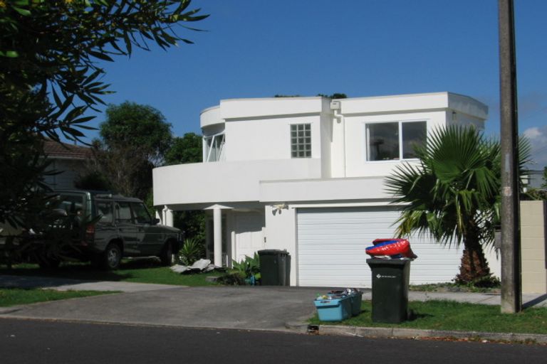 Photo of property in 30 Mitchell Street, Blockhouse Bay, Auckland, 0600