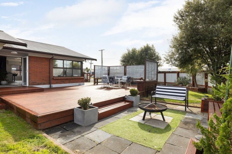 Photo of property in 38 Prisk Street, Melville, Hamilton, 3206