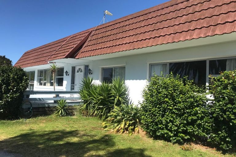 Photo of property in 1a Ngapeke Road, Welcome Bay, Tauranga, 3175