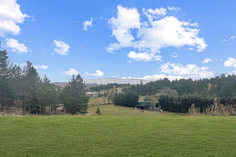 Photo of property in 175 Letts Gully Road, Letts Gully, Alexandra, 9393