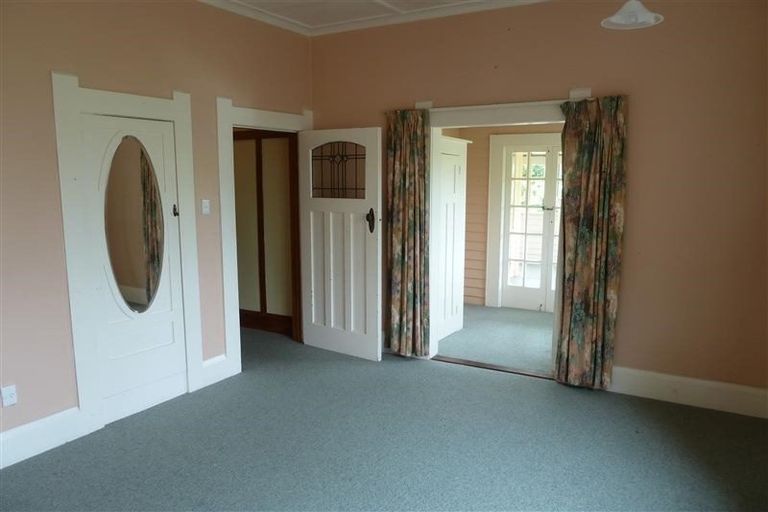 Photo of property in 50 Shakespeare Road, Bluff Hill, Napier, 4110