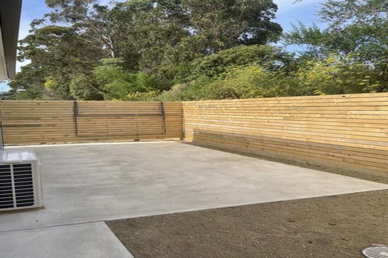 Photo of property in 11 Cartographer Way, Whitby, Porirua, 5024