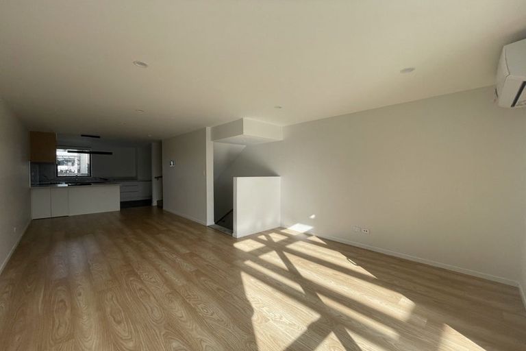 Photo of property in 5/30b Westgate Drive, Massey, Auckland, 0614