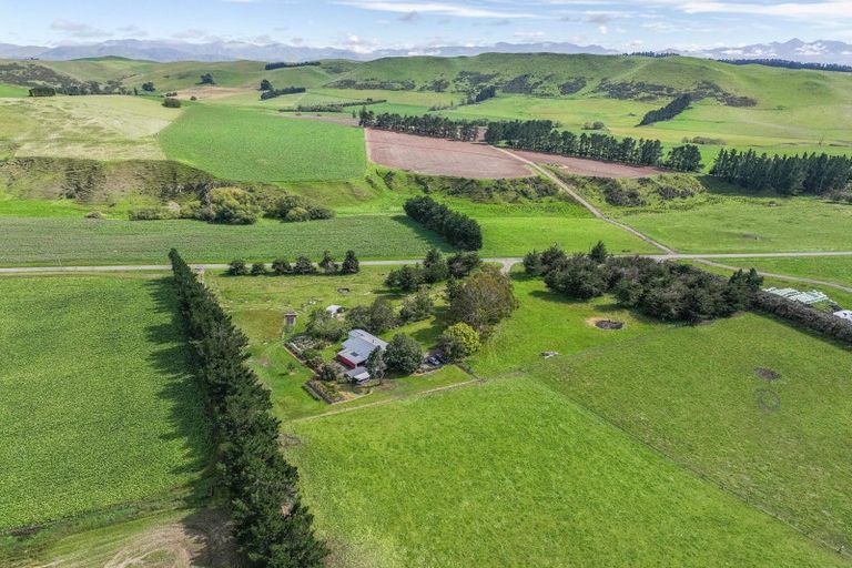 Photo of property in 379 Pyramid Valley Road, Pyramid Valley, Waikari, 7491