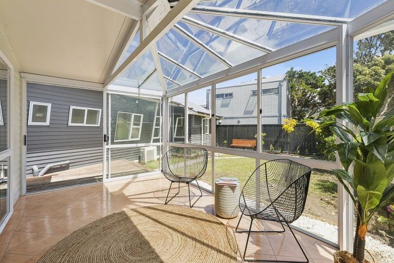 Photo of property in 22 Quebec Street, Kingston, Wellington, 6021