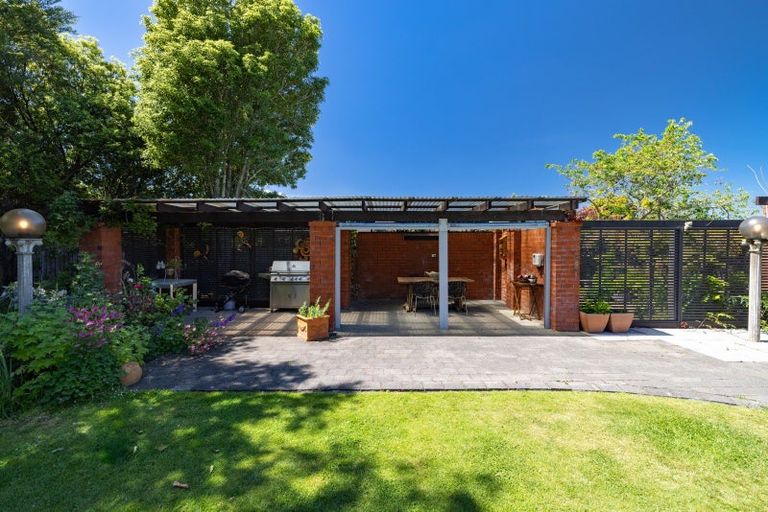 Photo of property in 73 Halswell Junction Road, Halswell, Christchurch, 8025