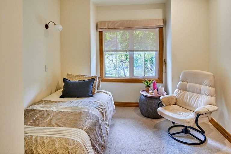 Photo of property in 137 Kings Crescent, Hutt Central, Lower Hutt, 5010