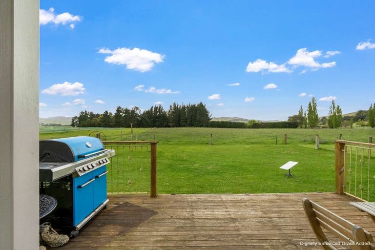 Photo of property in 10 Singleton Street, Waikari, 7420