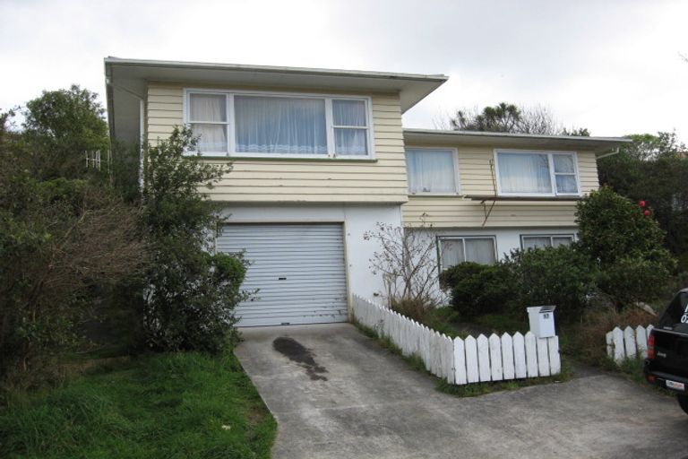 Photo of property in 17 Bexley Grove, Wainuiomata, Lower Hutt, 5014