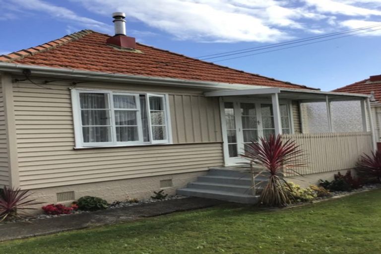 Photo of property in 8 Lincoln Place, Levin, 5510
