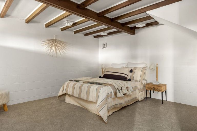 Photo of property in 24 Otumoetai Road, Judea, Tauranga, 3110