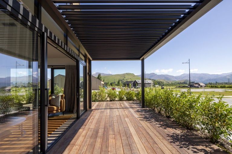 Photo of property in Kawarau Heights, 22 Kawarau Heights Boulevard, Lake Hayes, Queenstown, 9304