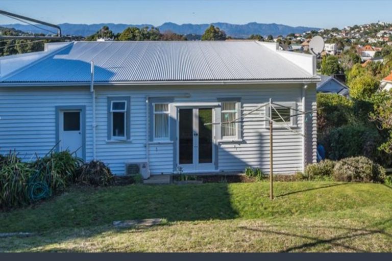 Photo of property in 7 Hauraki Street, Karori, Wellington, 6012