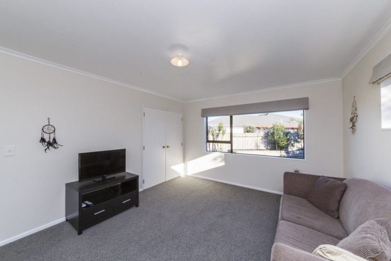 Photo of property in 5 Colorado Crescent, Milson, Palmerston North, 4414
