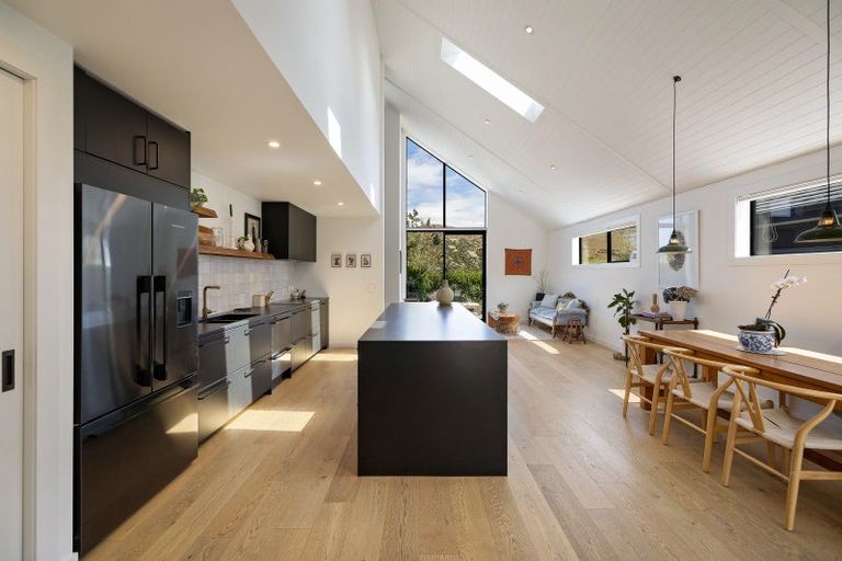 Photo of property in 9 Howden Drive, Jacks Point, 9371