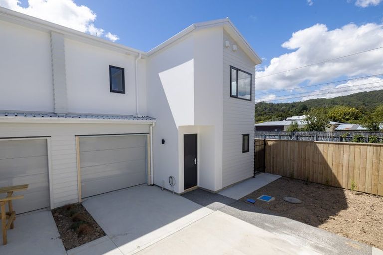 Photo of property in 272 Fergusson Drive, Heretaunga, Upper Hutt, 5018